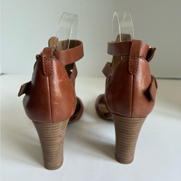 FRANCO SARTO Womens Bizzy Brown Leather Heels Cross Strap Sandals Shoes Size 6.5 - Picture 8 of 10